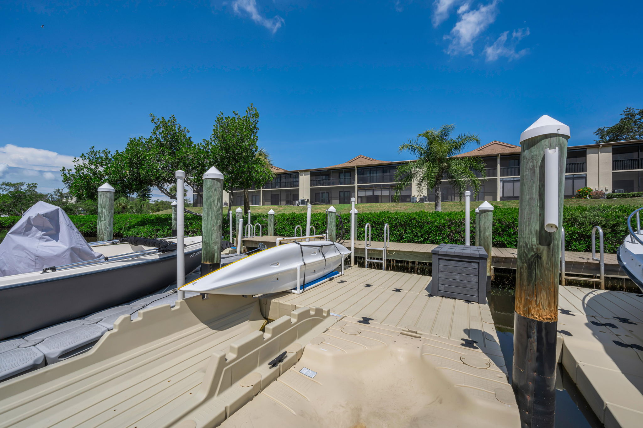 Dock 3