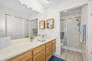 Primary Bathroom 1a