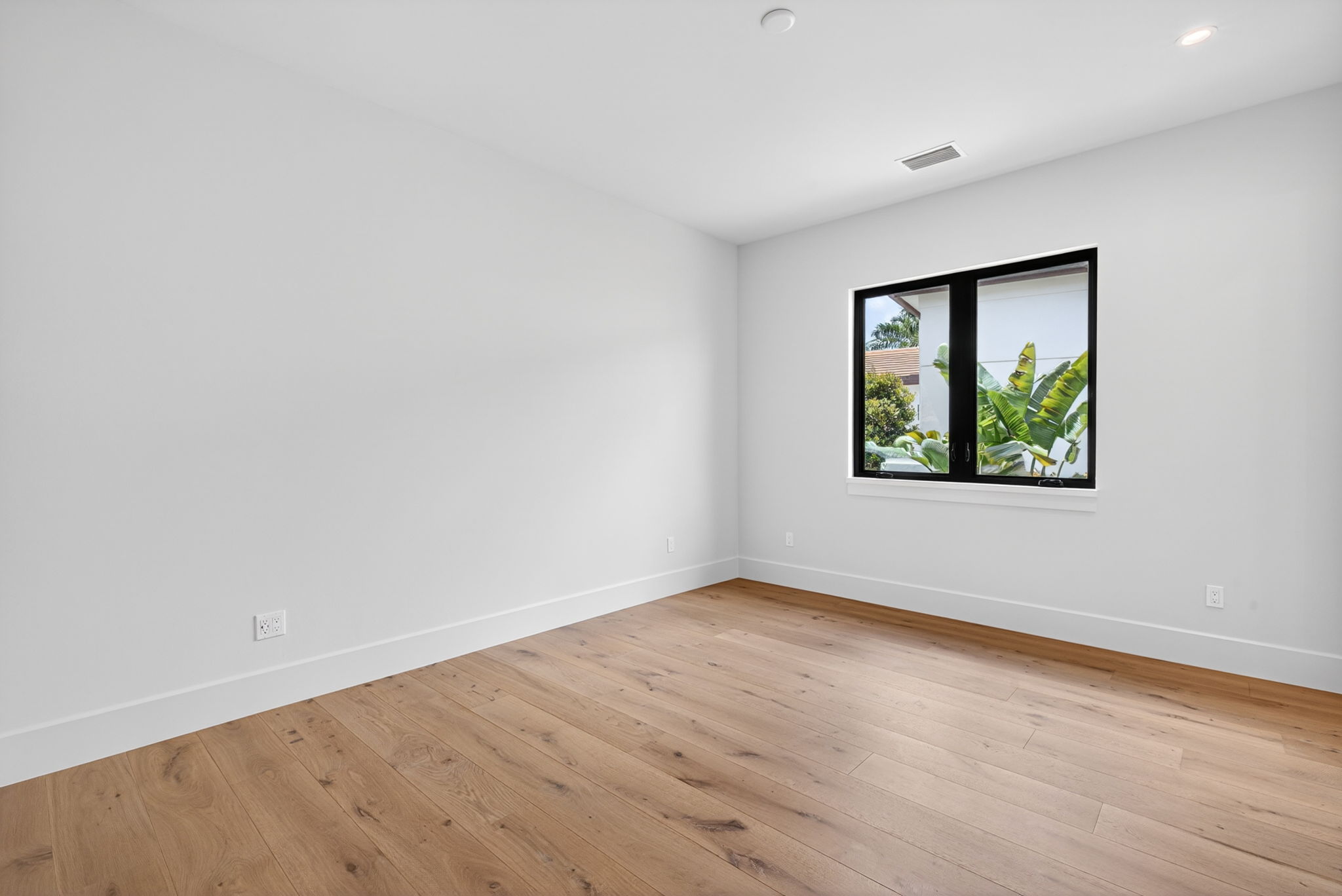 Guest Bedroom 3 - 1 of 2