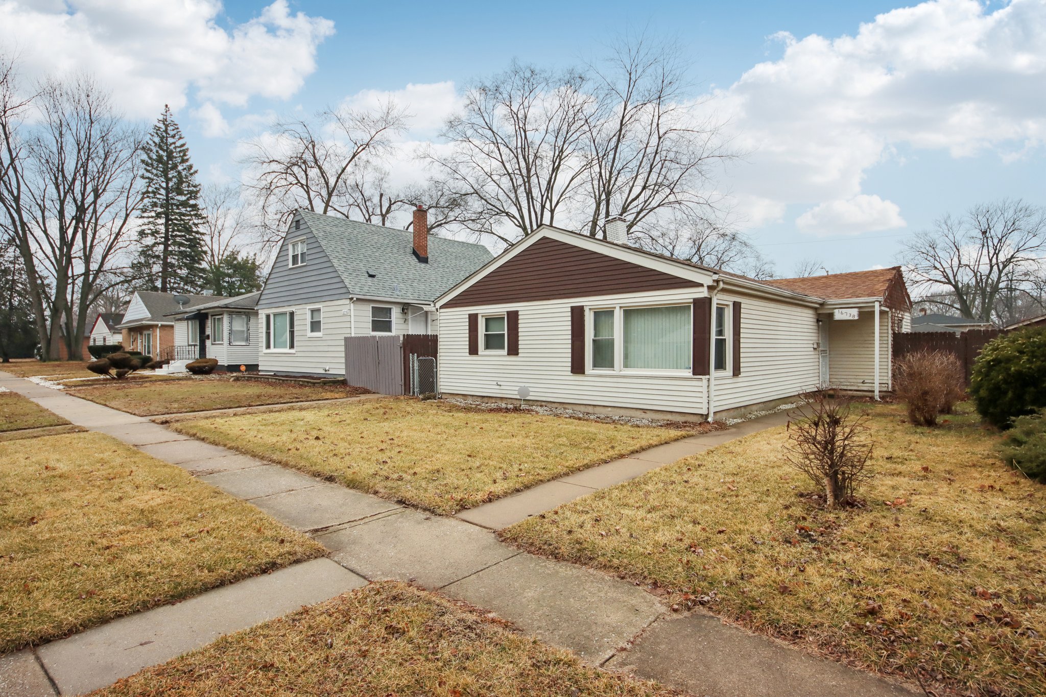 Crane Ave-S0603-004.jpg