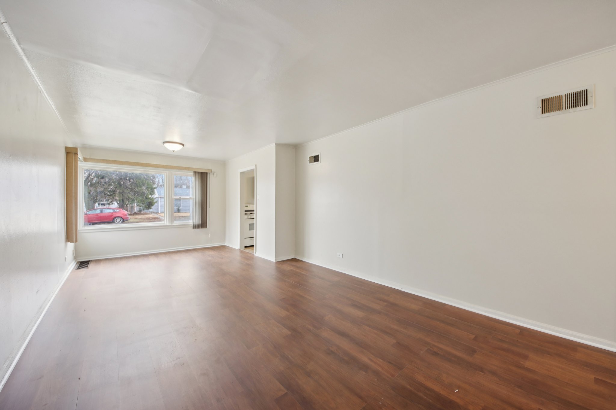 Crane Ave-S0603-009.jpg