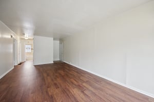 Crane Ave-S0603-008.jpg