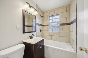 Crane Ave-S0603-012.jpg