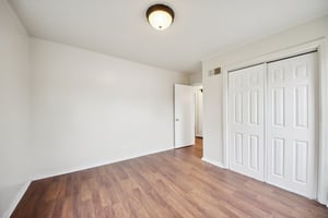 Crane Ave-S0603-015.jpg