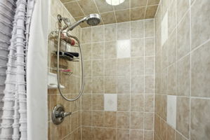  Photo 36