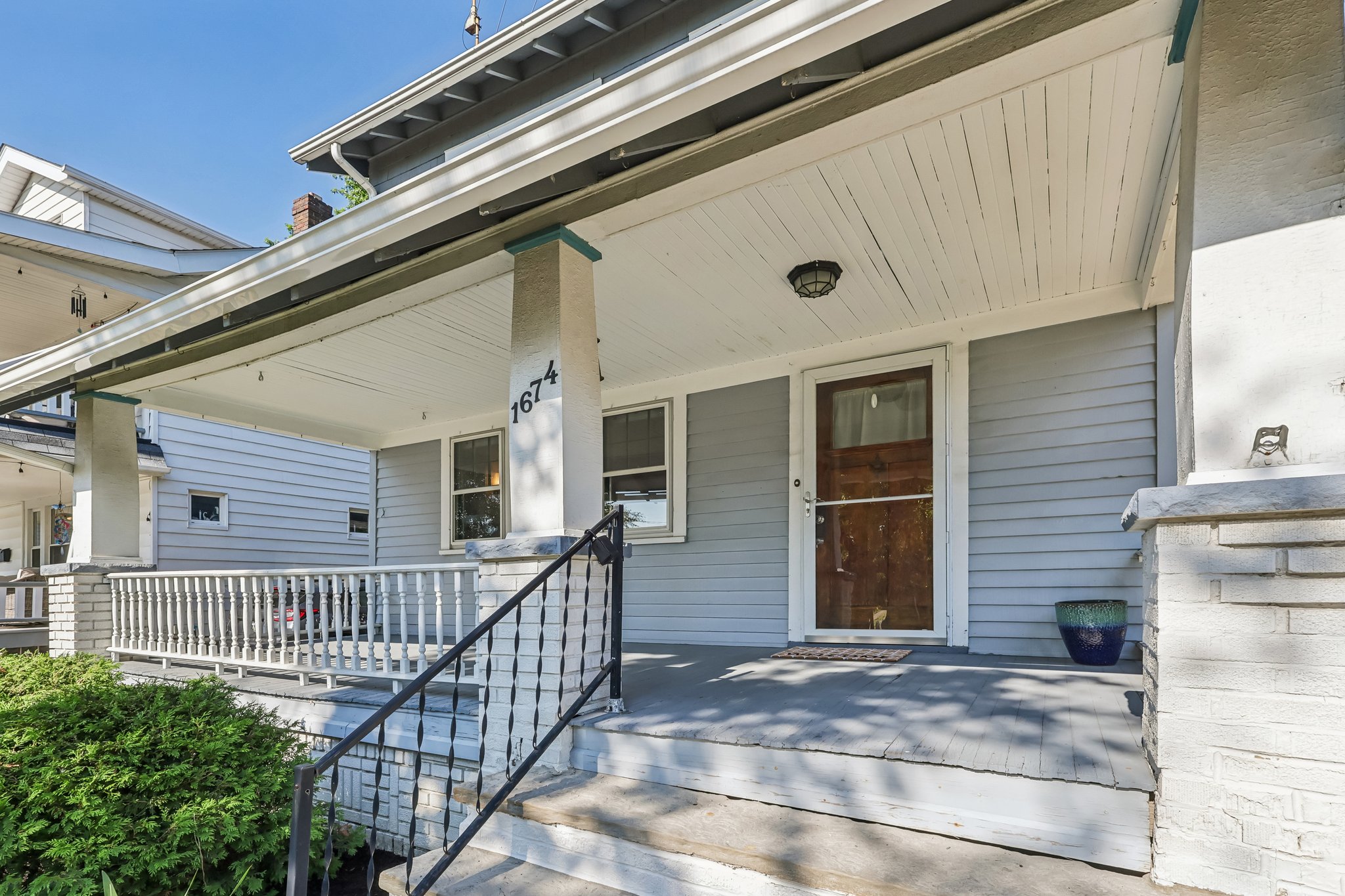 Victoria Ave-S2407-004.jpg