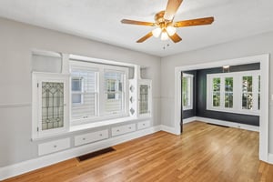 Victoria Ave-S2407-012.jpg