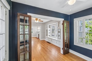 Victoria Ave-S2407-025.jpg