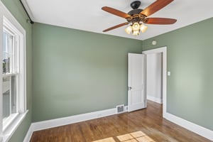 Victoria Ave-S2407-028.jpg