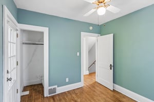 Victoria Ave-S2407-035.jpg
