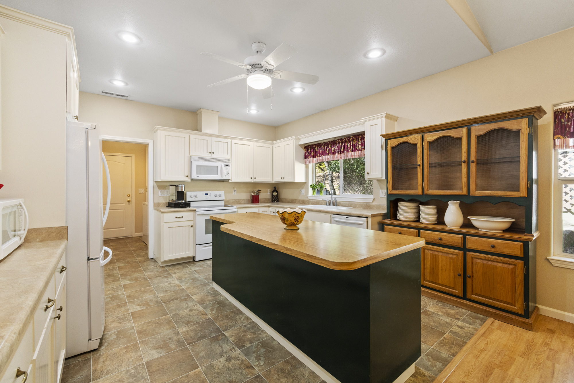 16740 Woodside Way, Sonora, CA 95370, USA Photo 11