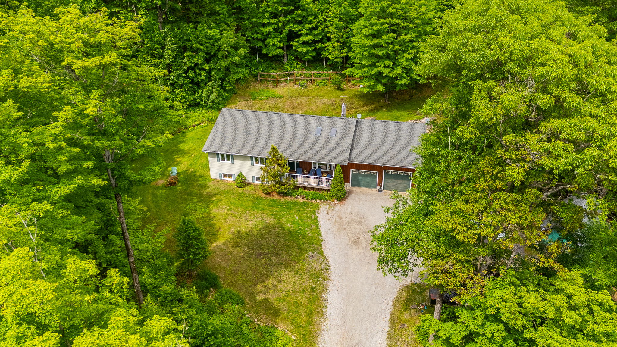  Photo 87
