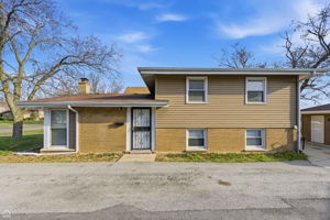 16743 Butterfield Dr - Karen Biazar_001