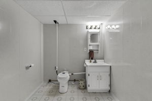  Photo 35