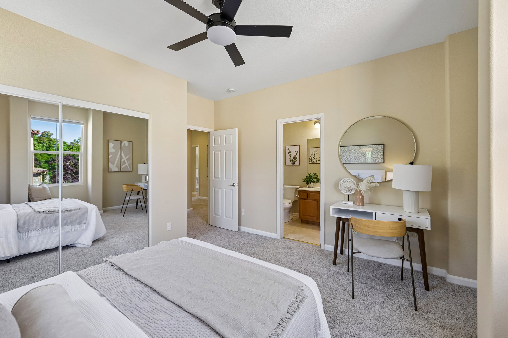 Heritage Bay Pl 24-S1007-049.jpg
