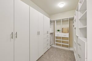Heritage Bay Pl 24-S1007-030.jpg