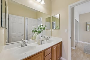 Heritage Bay Pl 24-S1007-042.jpg