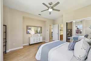 Heritage Bay Pl 24-S1007-045.jpg