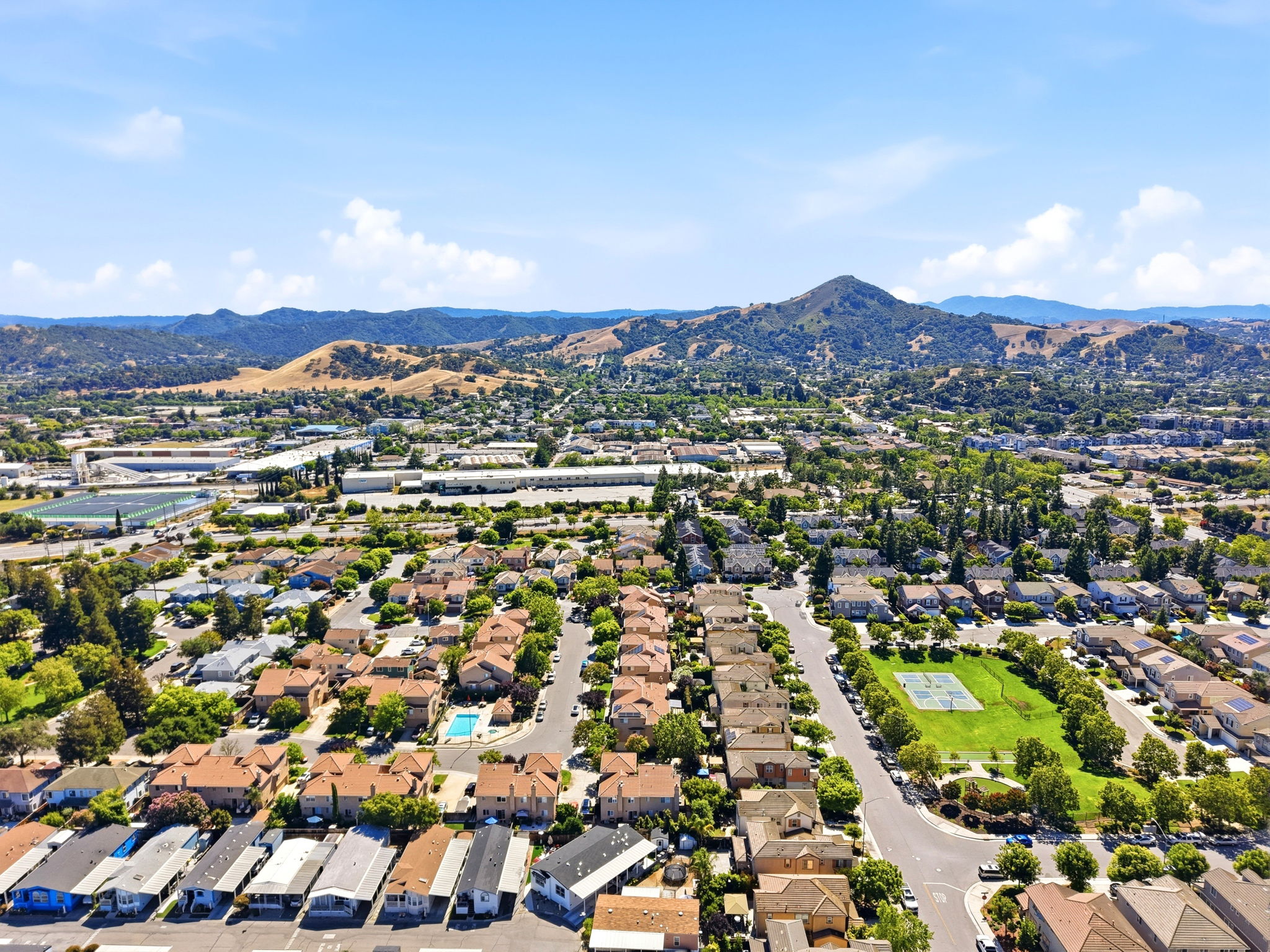 019_F8_16752 San Luis Way