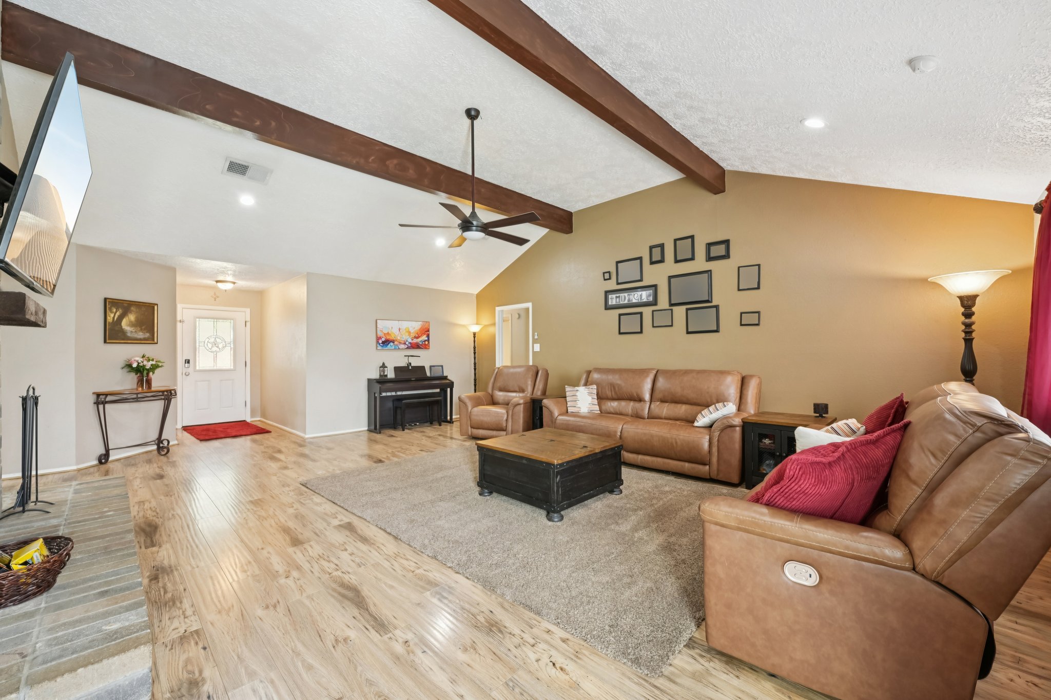 Schooners Way-L1802-007.jpg