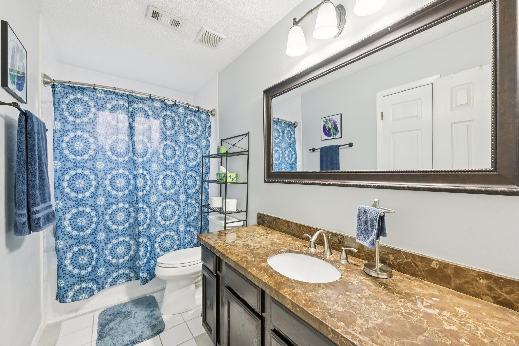 Schooners Way-L1802-019.jpg