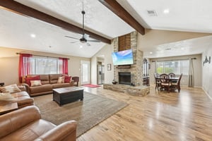 Schooners Way-L1802-009.jpg