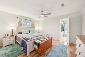 Schooners Way-L1802-020.jpg