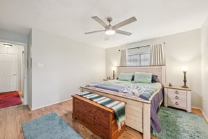 Schooners Way-L1802-021.jpg