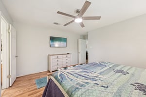 Schooners Way-L1802-022.jpg