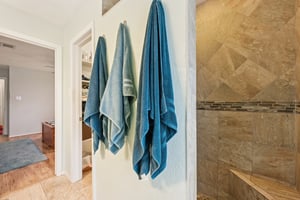 Schooners Way-L1802-027.jpg