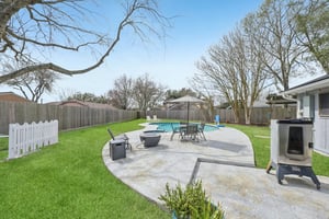 Schooners Way-L1802-028.jpg