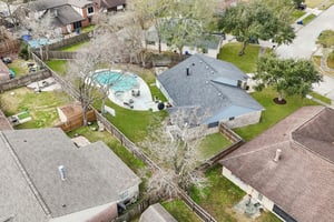 Schooners Way-L1802-038.jpg