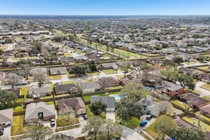 Schooners Way-L1802-043.jpg