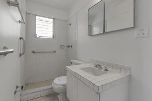  Photo 49