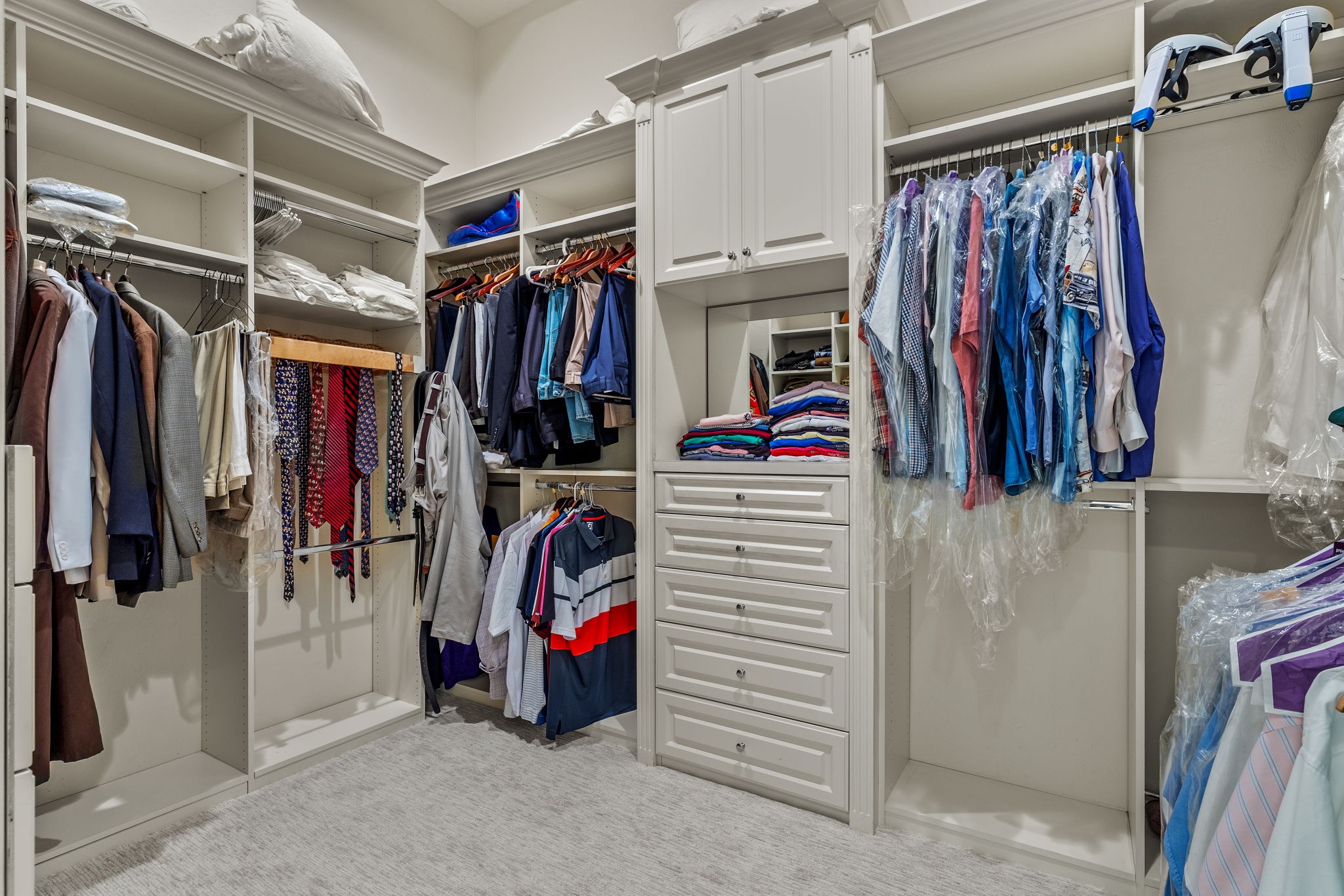 Primary Closet 1 of 2