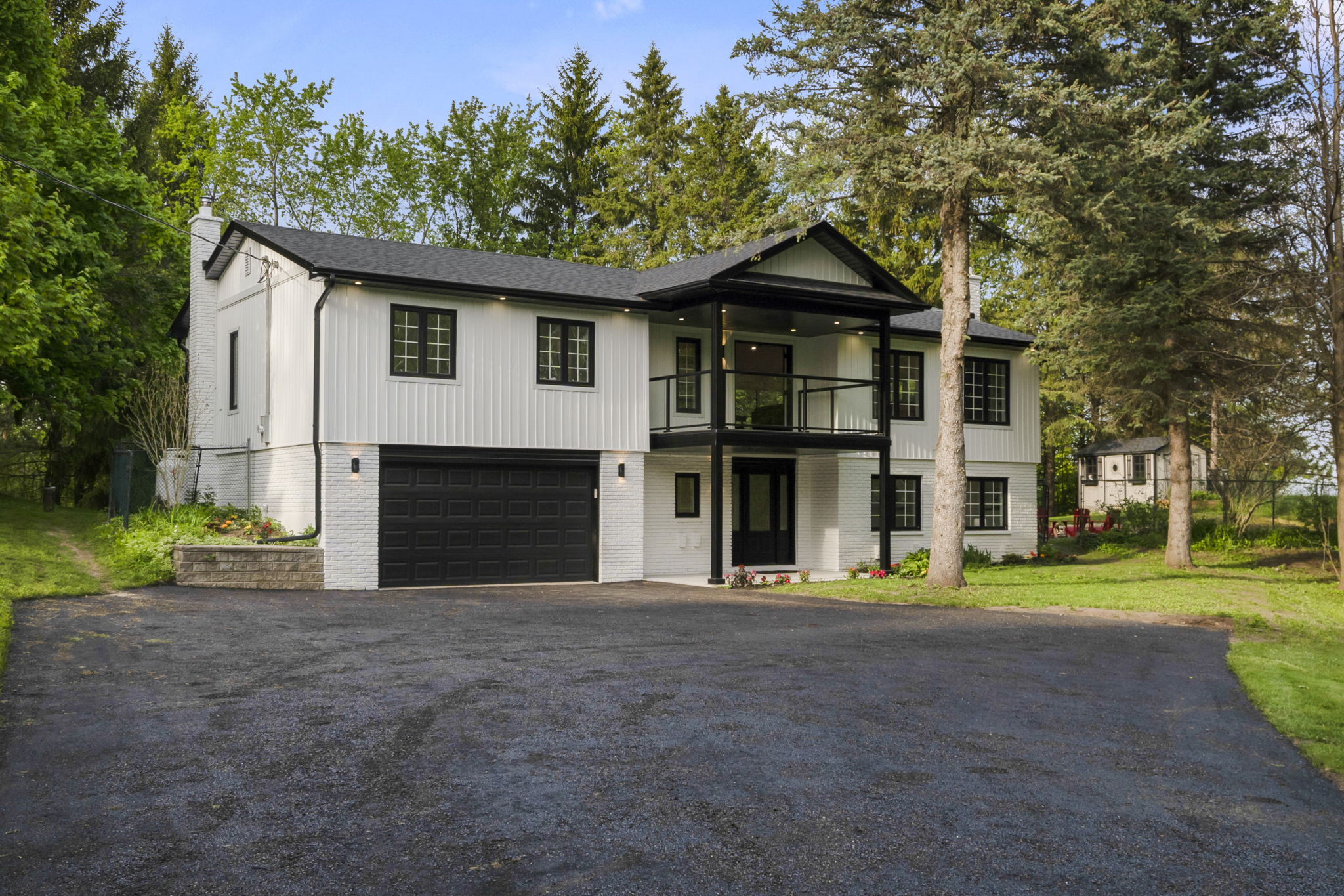 16781 Heart Lake Rd Caledon, ON L7C 2L4