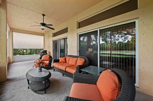 Screened-in Porch