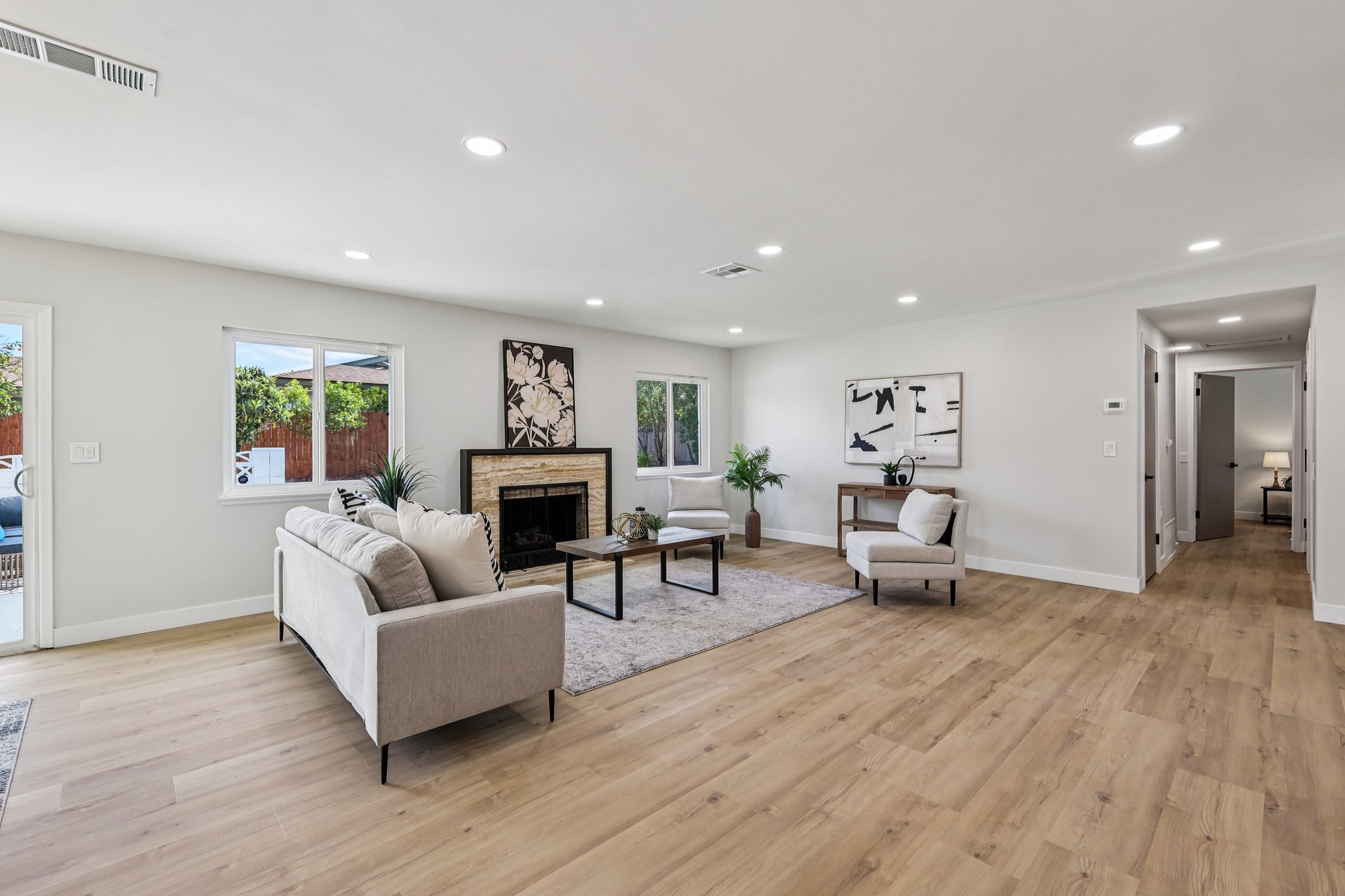 Acena Dr-S0303-004.jpg