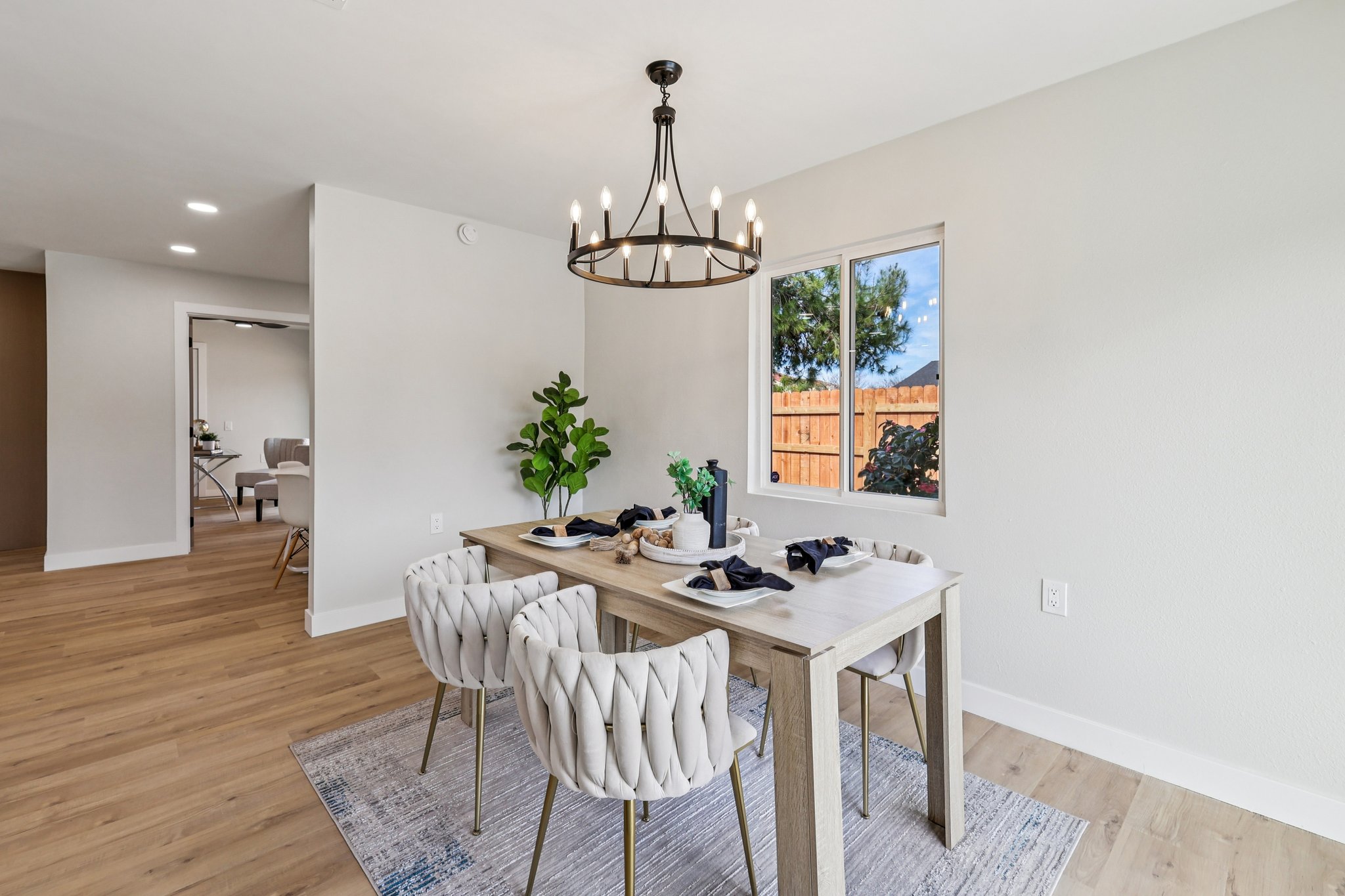 Acena Dr-S0303-013.jpg