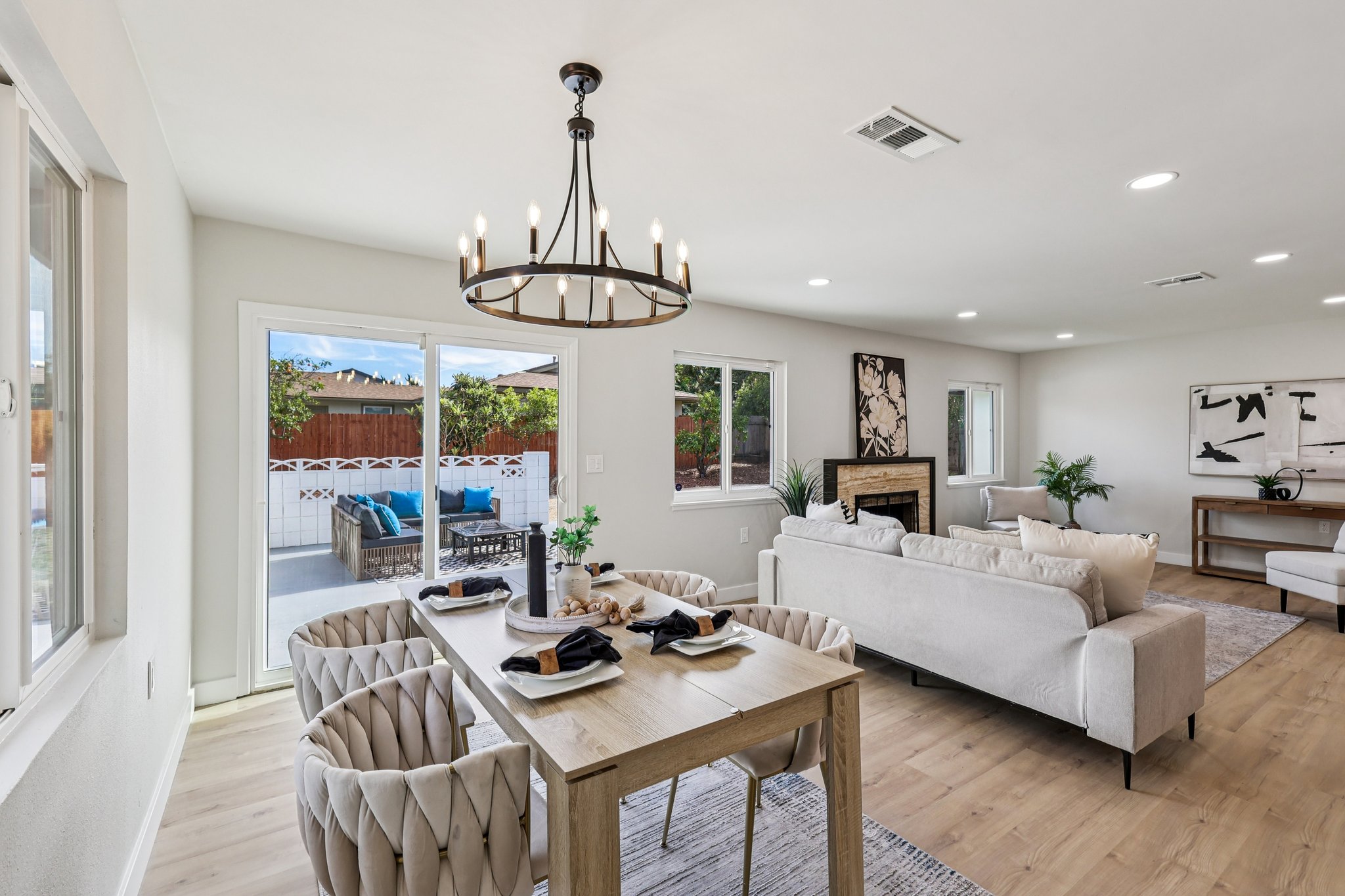 Acena Dr-S0303-015.jpg