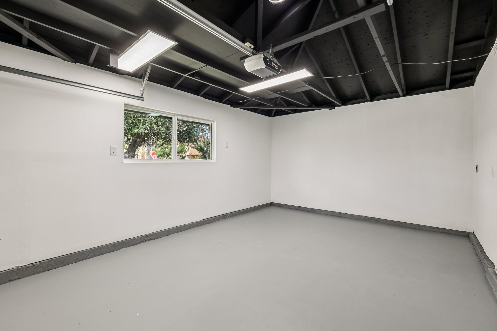 Acena Dr-S0303-038.jpg