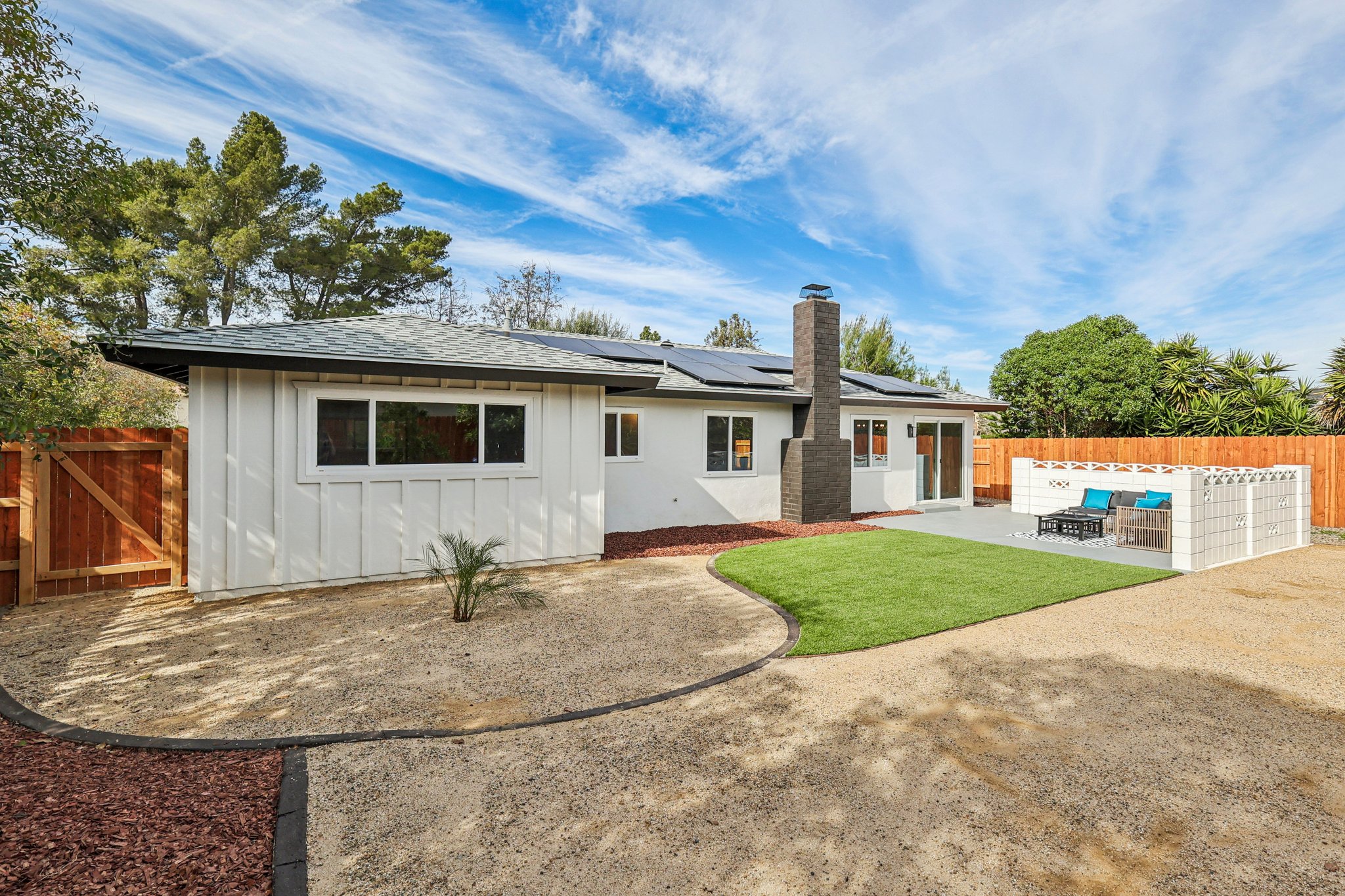 Acena Dr-S0303-042.jpg