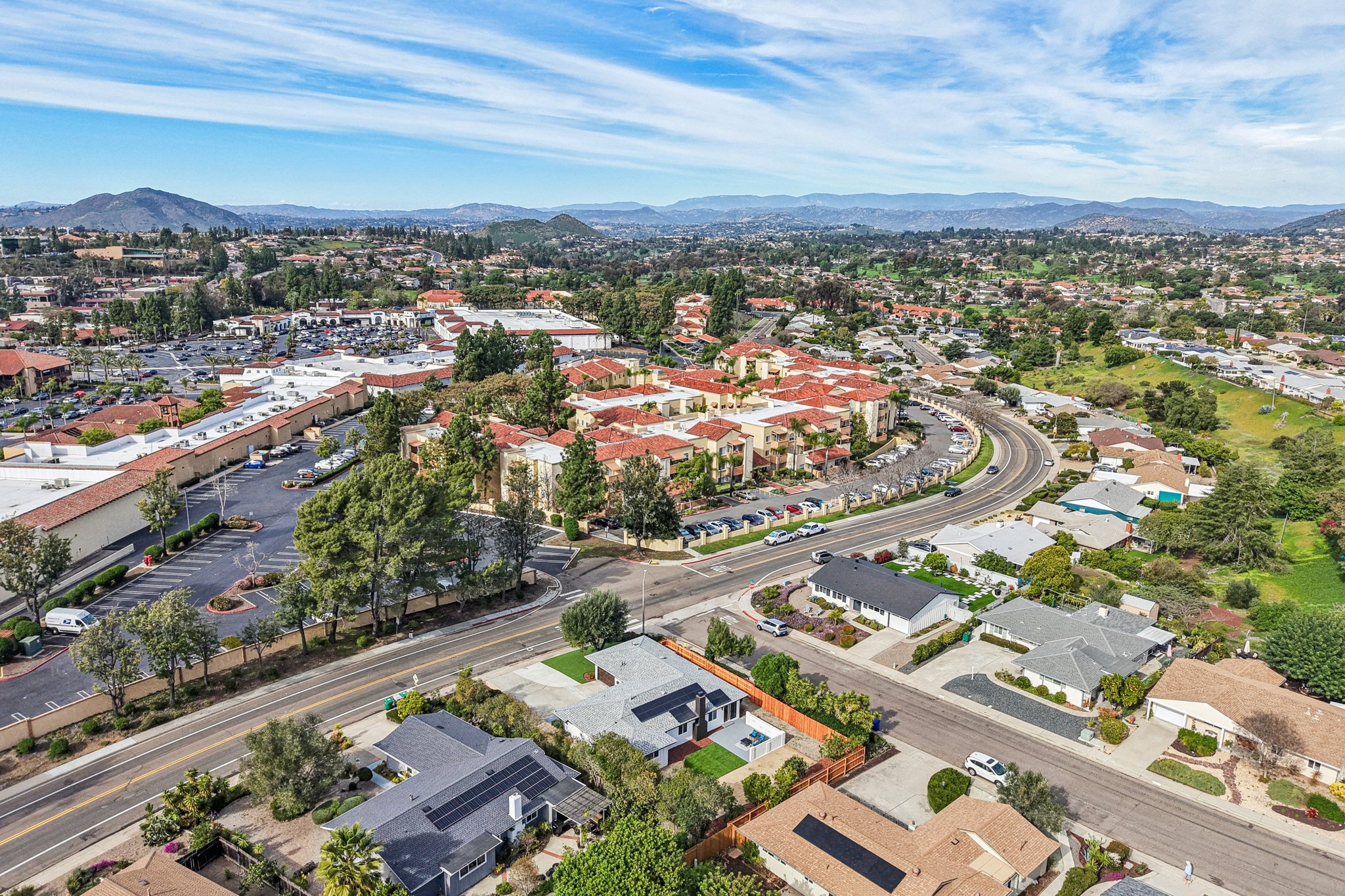 Acena Dr-S0303-049.jpg