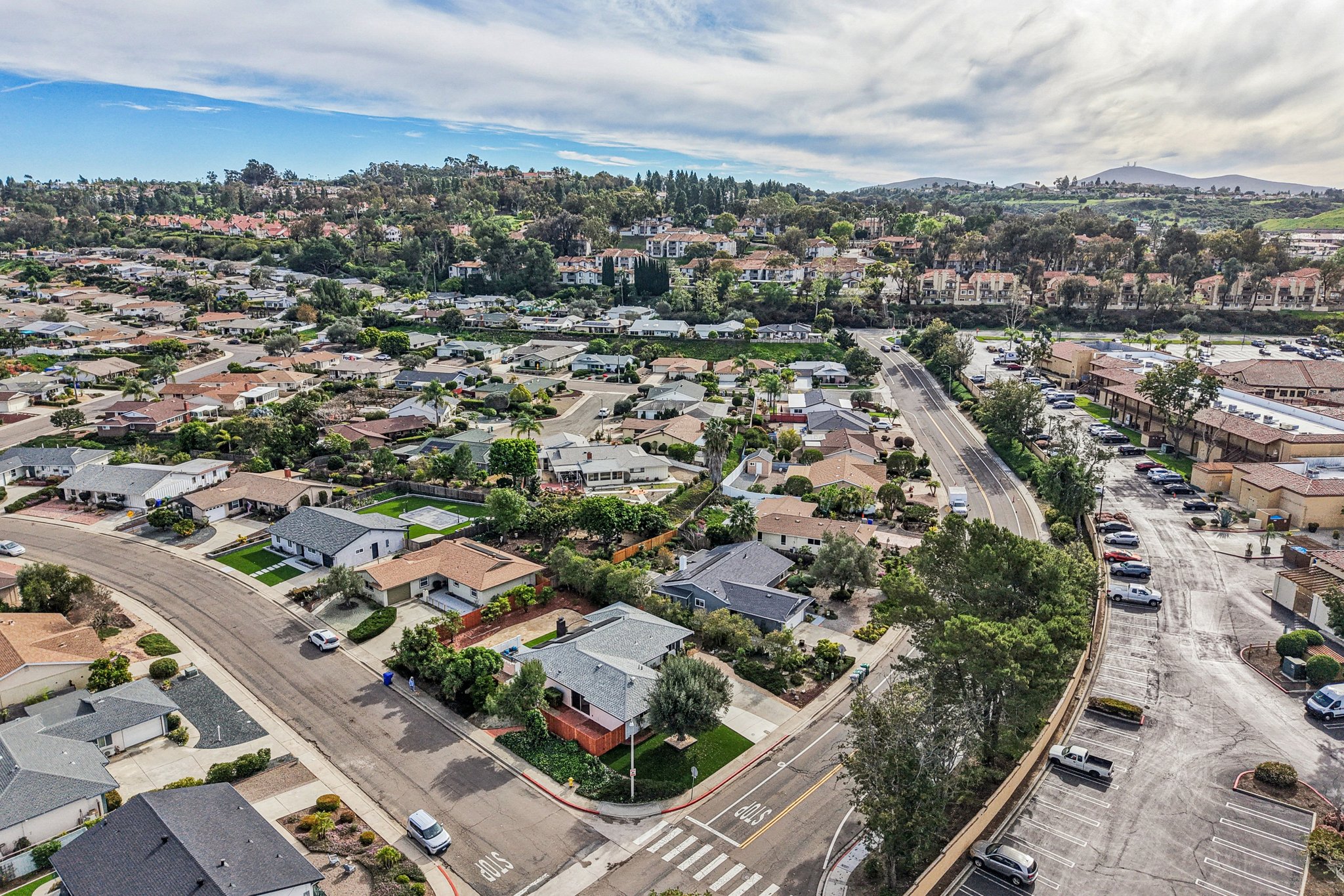 Acena Dr-S0303-052.jpg