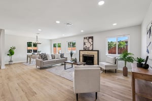 Acena Dr-S0303-006.jpg