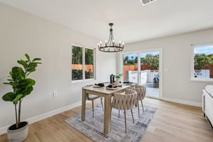 Acena Dr-S0303-012.jpg