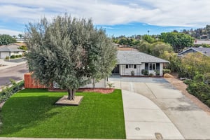 Acena Dr-S0303-047.jpg