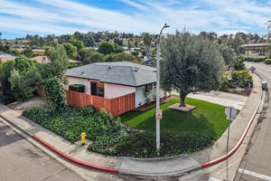 Acena Dr-S0303-048.jpg