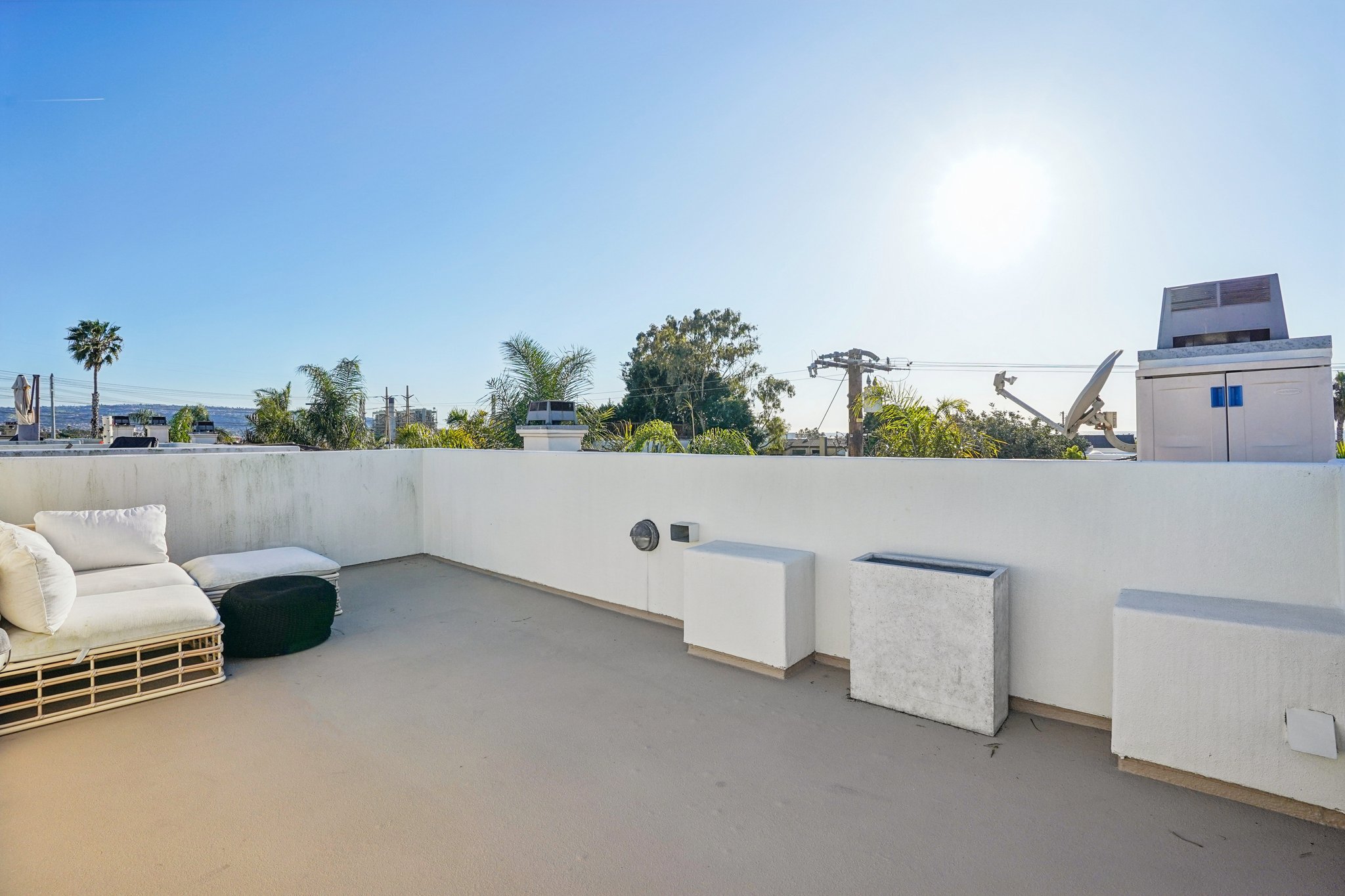 Ardmore Ave-S2102-035.jpg