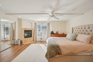 Ardmore Ave-S2102-023.jpg